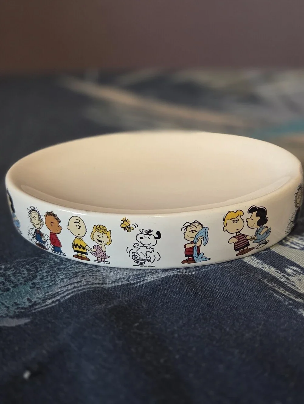 Charlie Brown Peanuts Characters Ceramic Soap Dish
